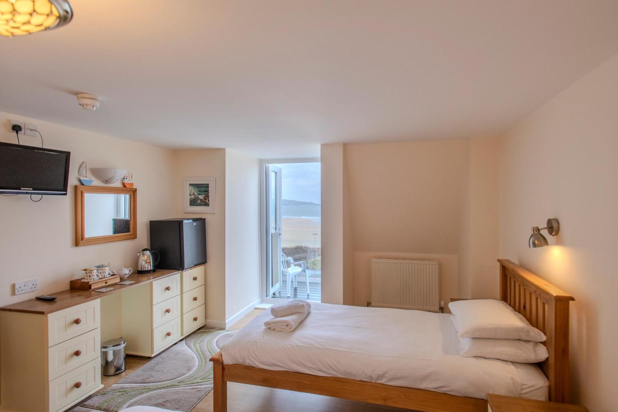 The Penellen Guest Accommodation Room Only Hayle Bagian luar foto